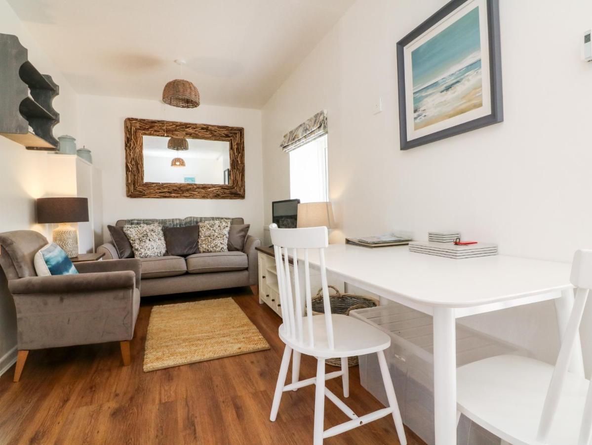 Robin Cottage イフラクーム エクステリア 写真